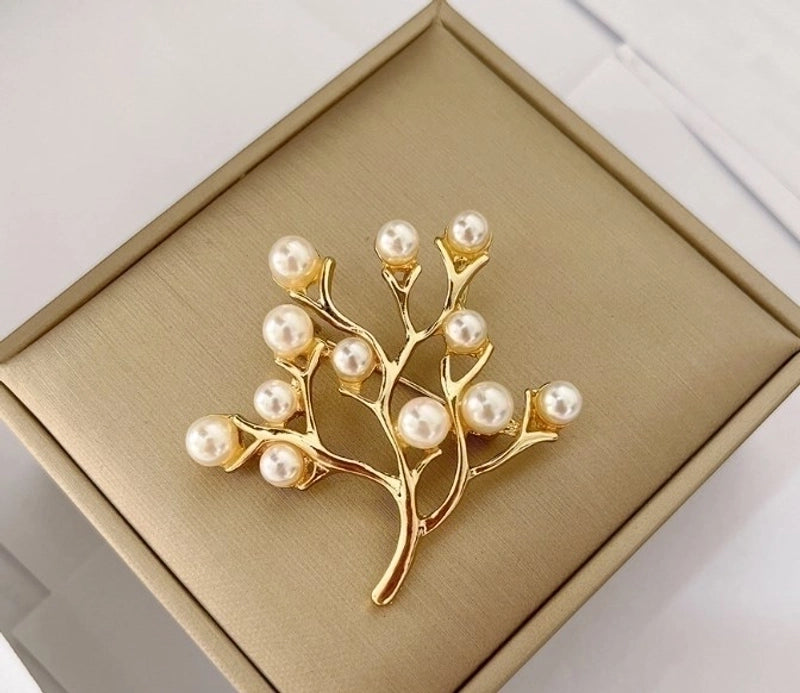 Pin Tree Alloy Plating Women’s Brooches
