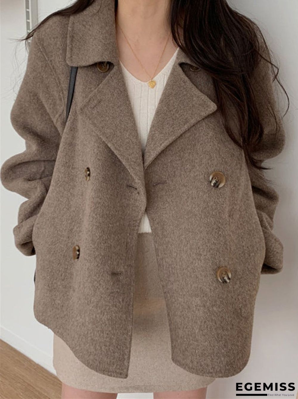 Autumn and Winter Temperament Large Lapel Pocket Double Breasted Loose Short Wool Coat | EGEMISS