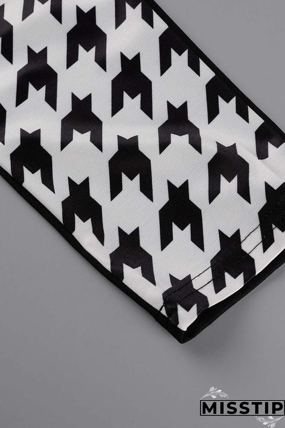 Black And White Casual Print Patchwork Turn-back Collar Long Sleeve Plus Size Dresses