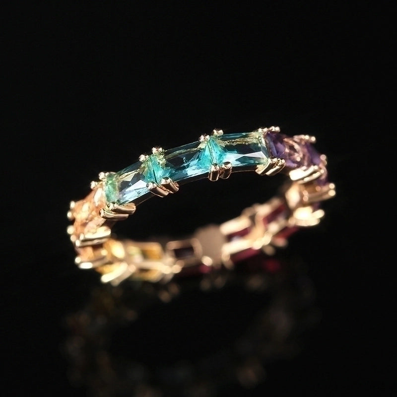 Exquisite Fashion Iridescent Zircon Ladies Copper Fine Rings