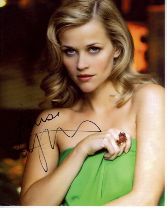 REESE WITHERSPOON Signed Autographed Photo Poster painting