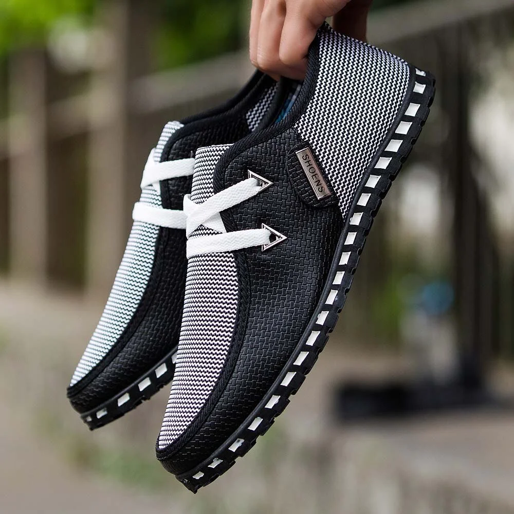 Men Casual Shoes Breathable Flats Shoes Men Loafers Slip On Mens Driving Shoes Light Weight Trainers Zapatos Hombre Plus Size