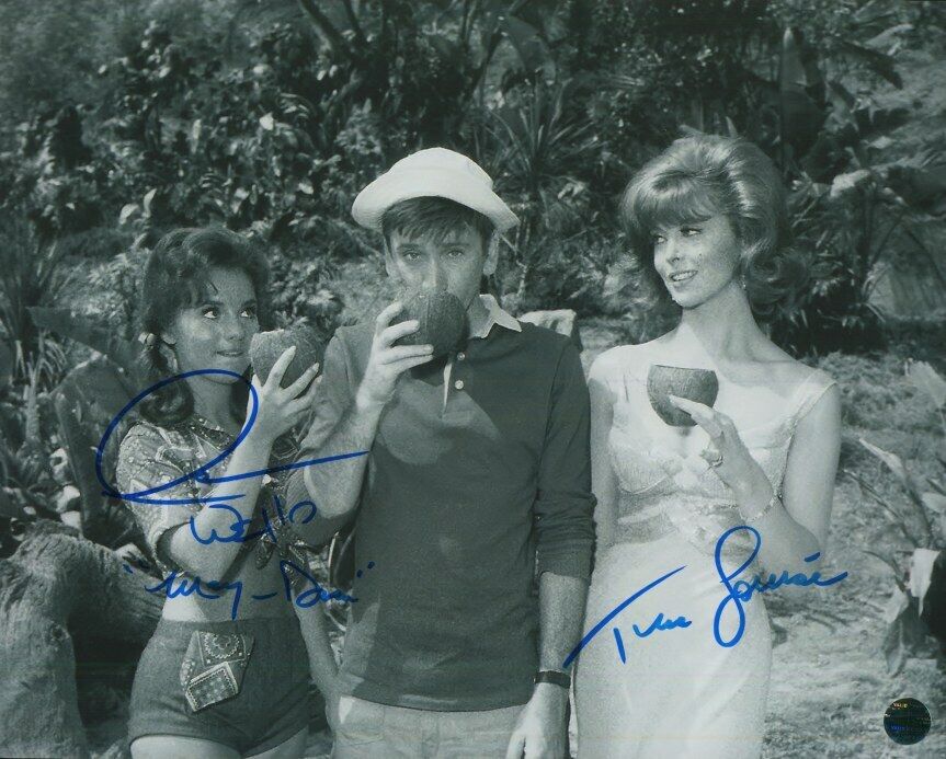 DAWN WELLS & TINA LOUISE Autographed Original 8x10 Photo Poster painting LOA TTM