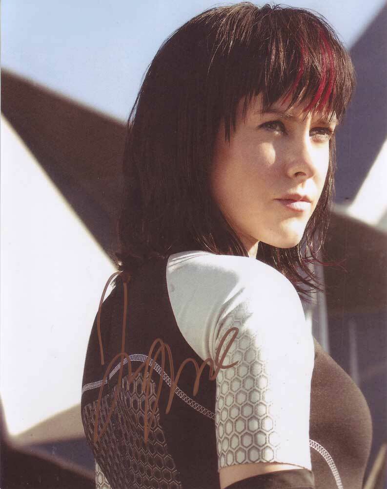 Jena Malone In-Person AUTHENTIC Autographed Photo Poster painting SHA #21906