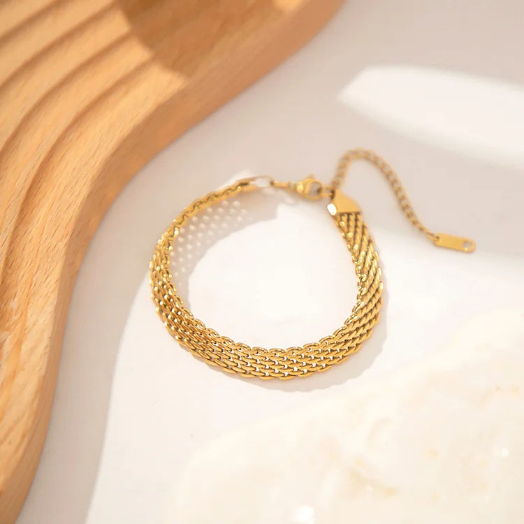 Shiny 18K Golden Chain Bracelet