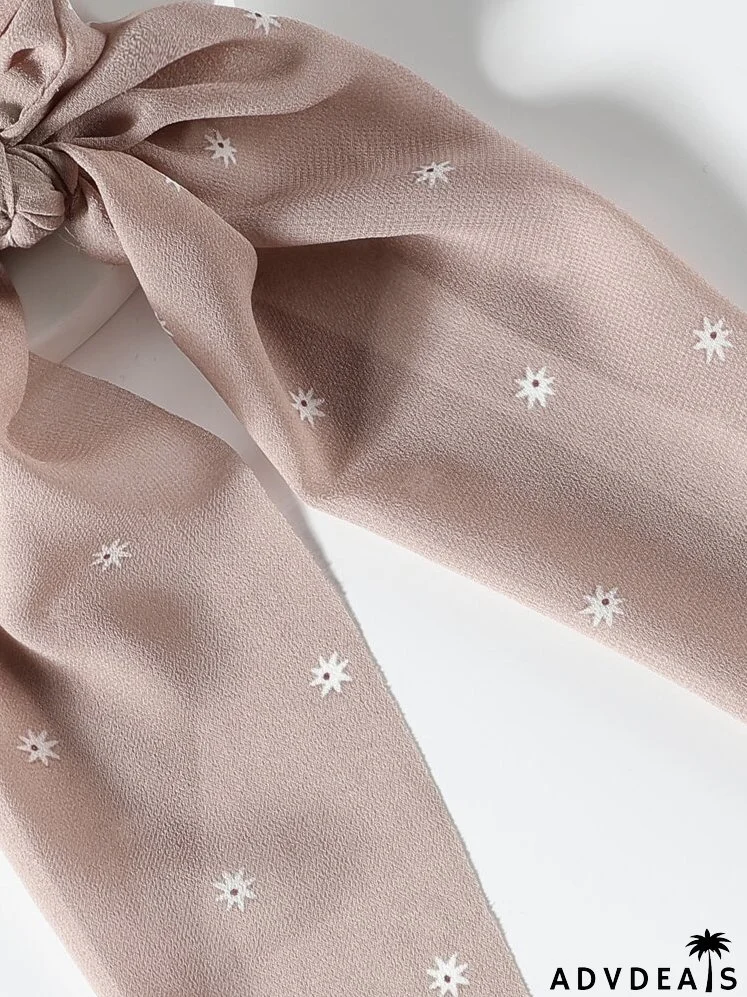 Knot Design Scrunchie Scarf