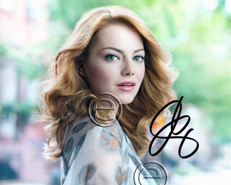 Emma Stone Autographed Signed Photo Poster painting 8 x 10 print Photo Poster painting picture poster wall art autograph