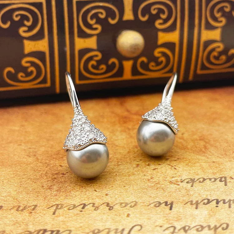 Long pearl earrings
