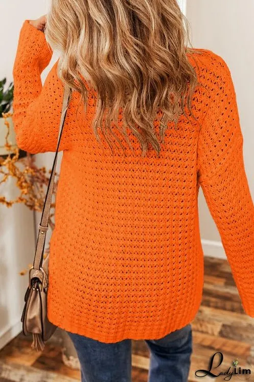 Fashionable and Minimalist Sweater