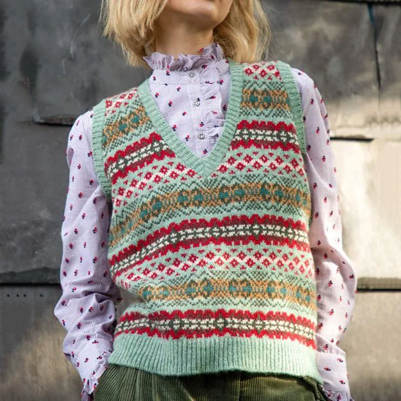Vintage Sage Wool Icelandic Knit Jacquard Warmth Vest Sweater