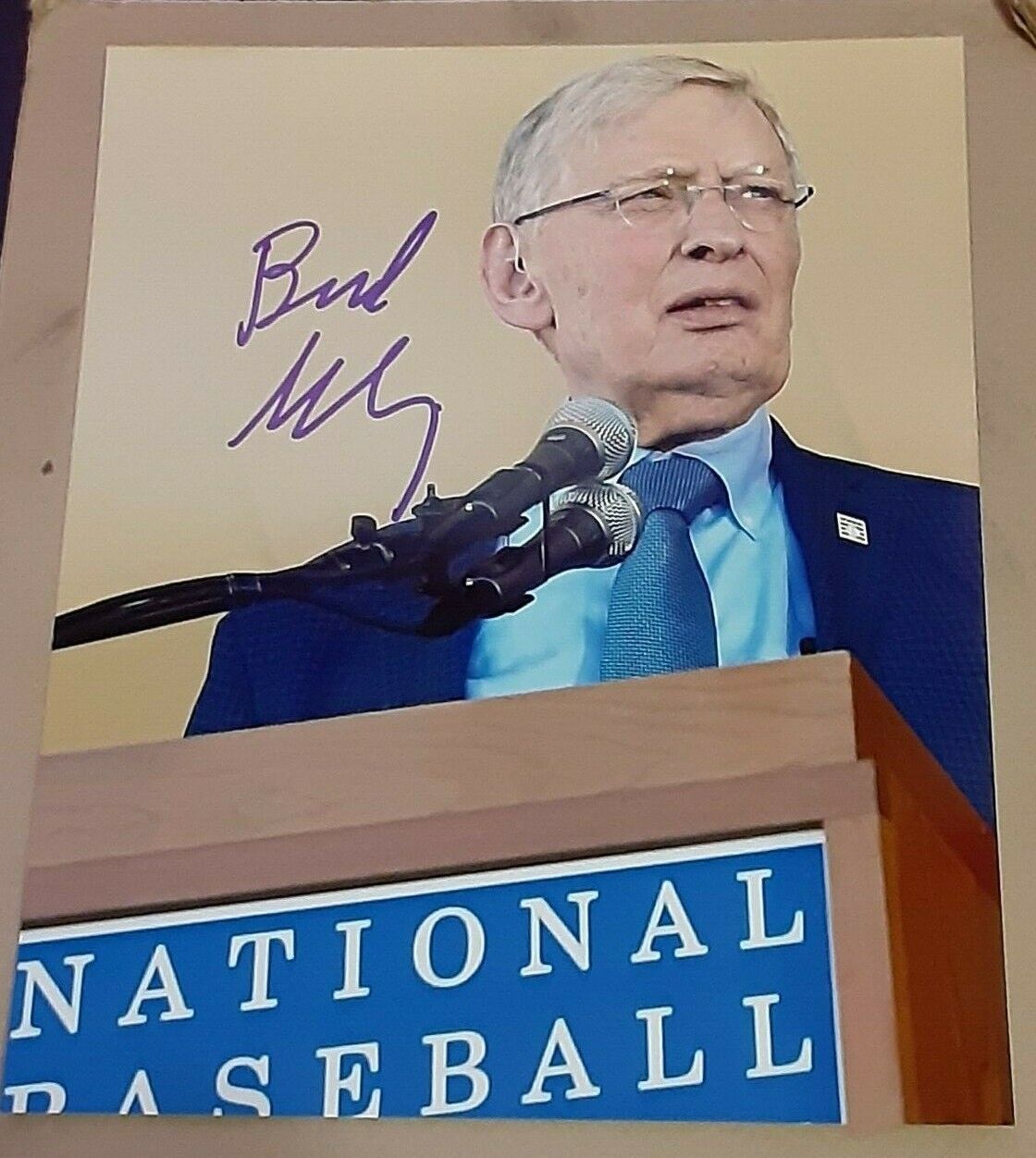 Allen H Bud Selig Milwaukee Brewers SIGNED AUTOGRAPHED Hall Of Fame 8x10 Photo Poster painting