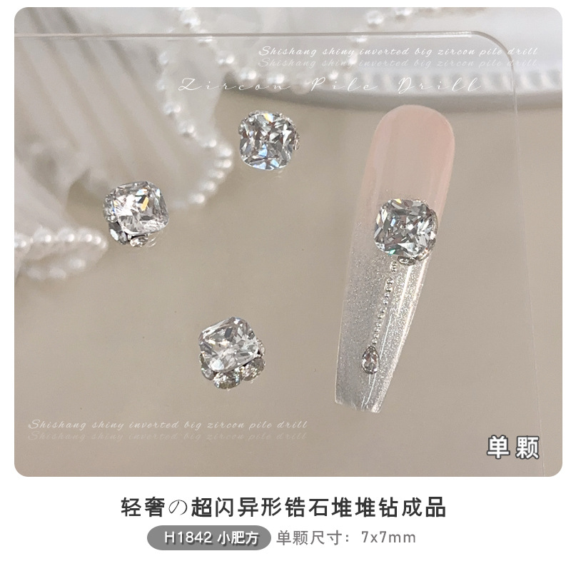 Xinkeke 2pcs Clear Luxury Crystal Nail Art Charms 3D Stacked Zircon Drill Glitter Nail Art Rhinestone Gem DIY Jewelry Manicure Accessory