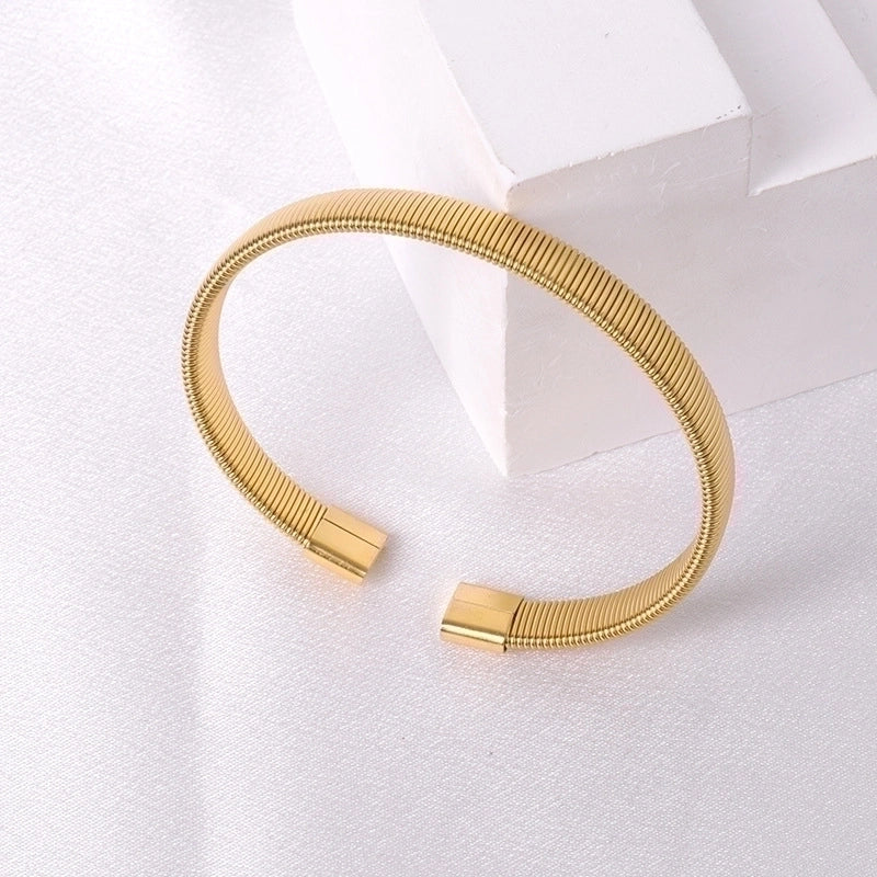 Casual Minimalist Solid Color Titanium Steel Bangle In Bulk