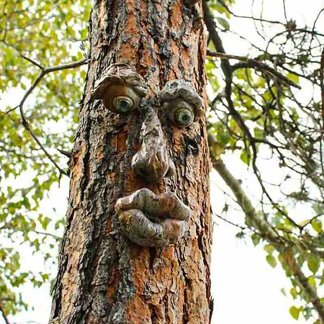 Garden Decoration Funning Old Man Tree Hugger Garden Art Outdoor Tree Funny Old Man Face Sculpture Whimsical Tree Face