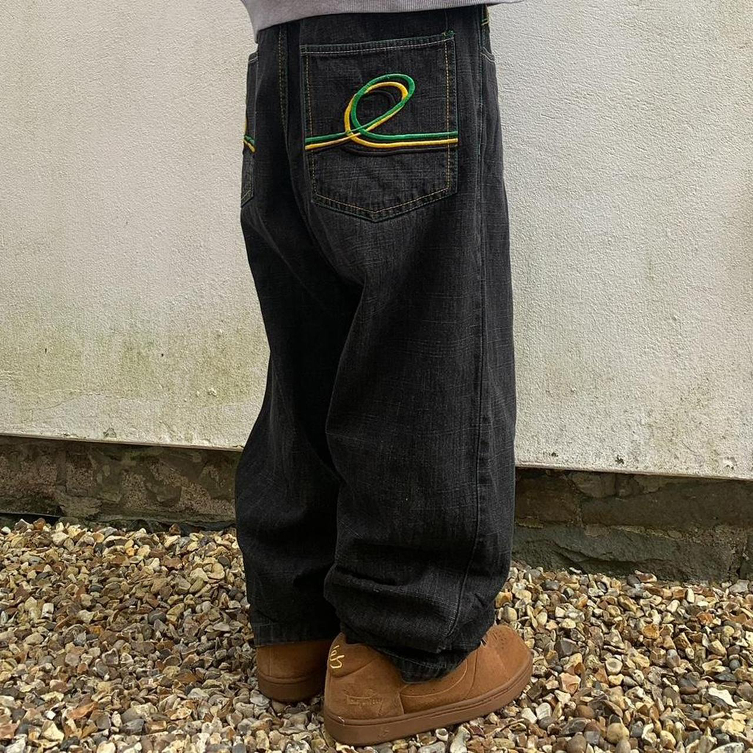 70b59b43dc84aa181b6ba4b8e2baed87