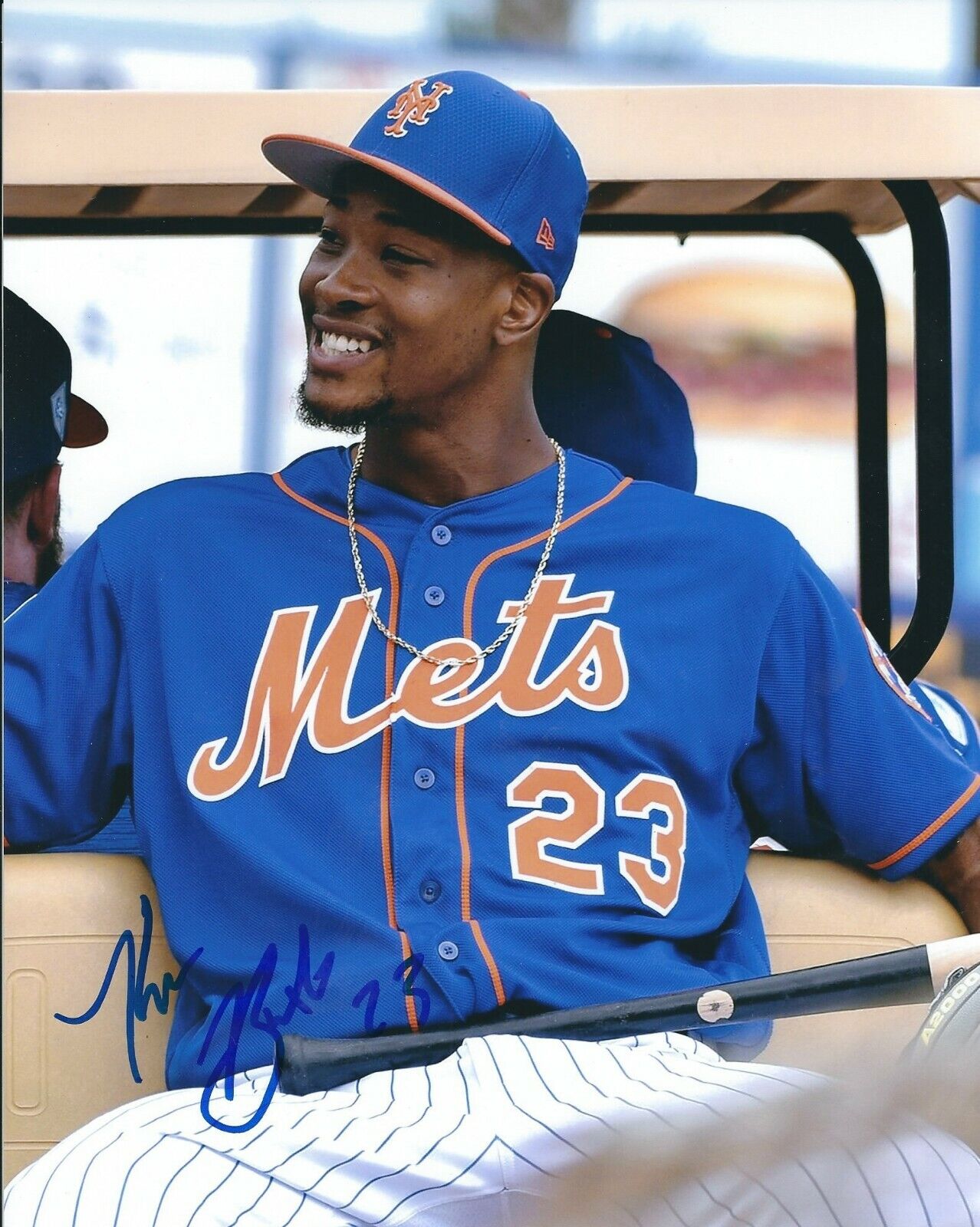 Signed 8x10 KEON BROXTON New York Mets Autographed Photo Poster painting - COA