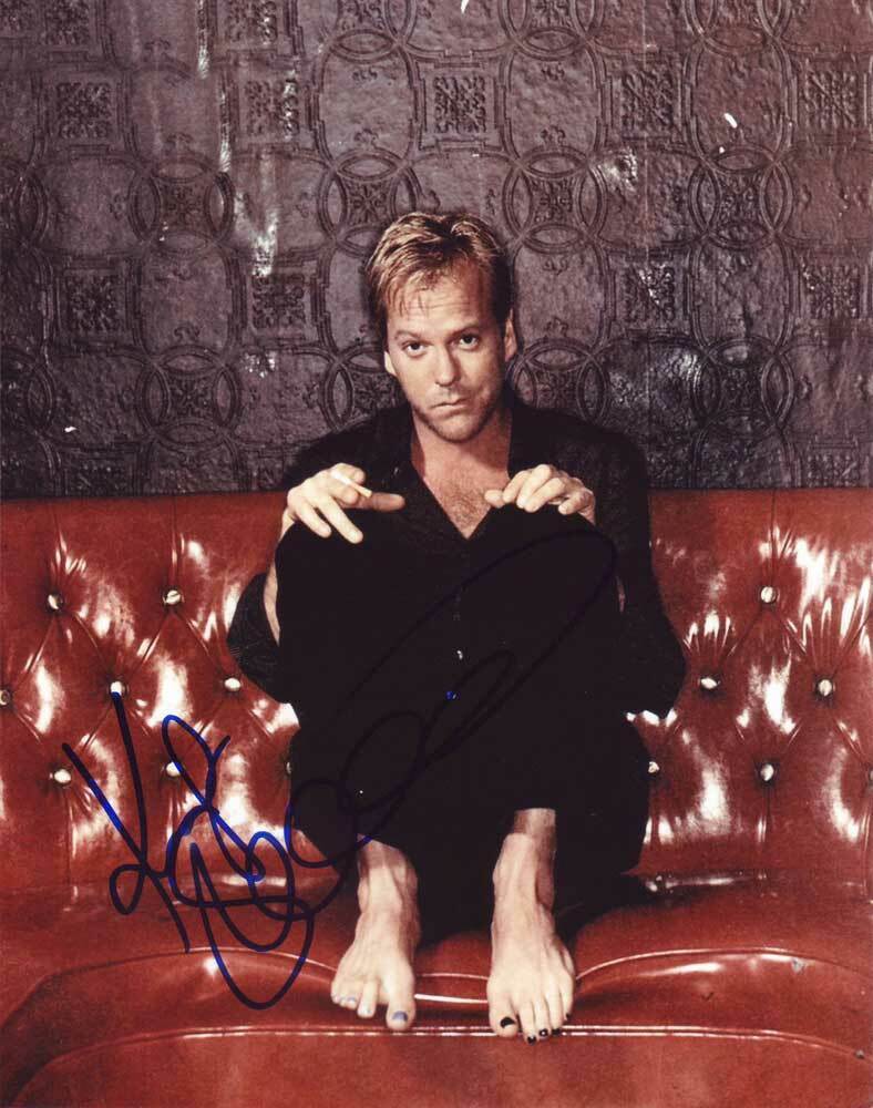 Kiefer Sutherland In-person AUTHENTIC Autographed Photo Poster painting SHA #74791