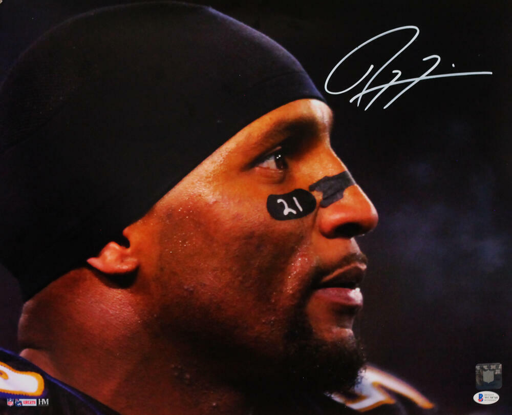 Ray Lewis Signed Ravens 16x20 HM Face Close Up Photo Poster painting - Beckett W Auth *White