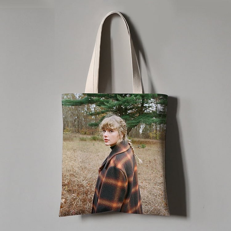 Taylor Swift Portrait Canvas Tote Bag