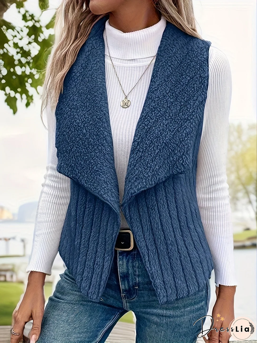 Casual and Comfortable winter garment