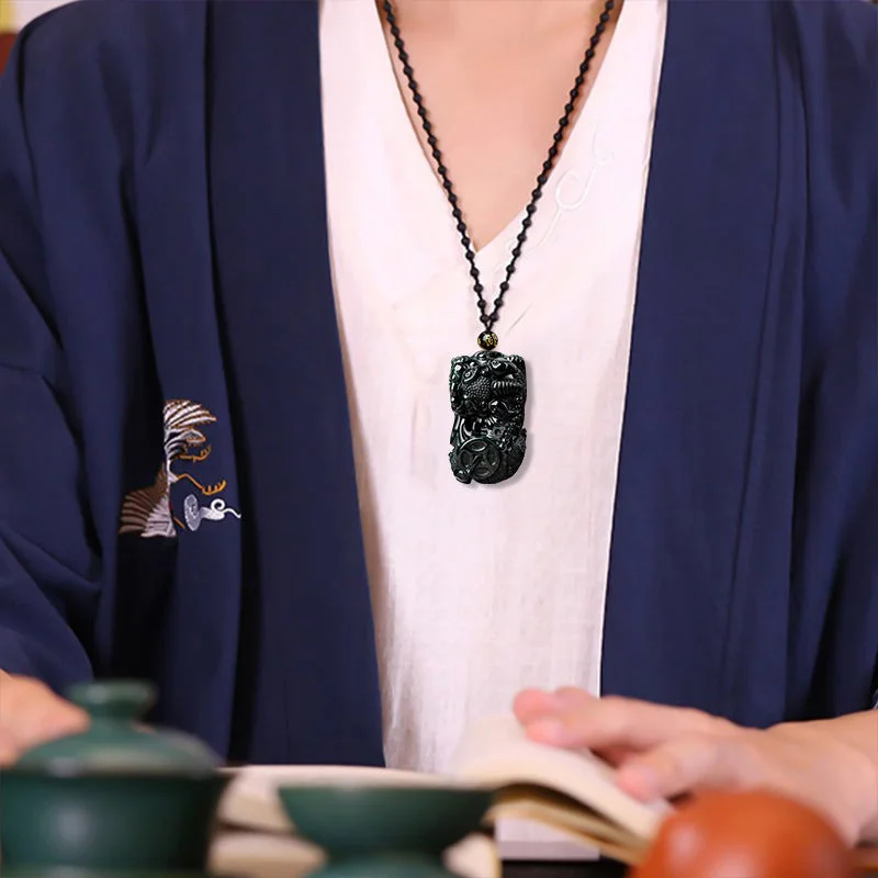 Natural Stone Emerald Feng Shui Pixiu Pendant Wealth Necklace