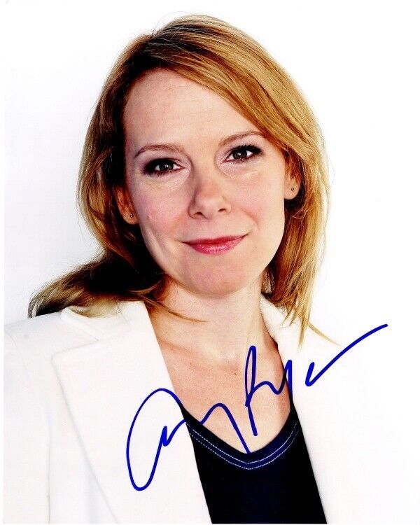 Amy Ryan Signed - Autographed The Office - Holly Flax 8x10 inch Photo Poster painting