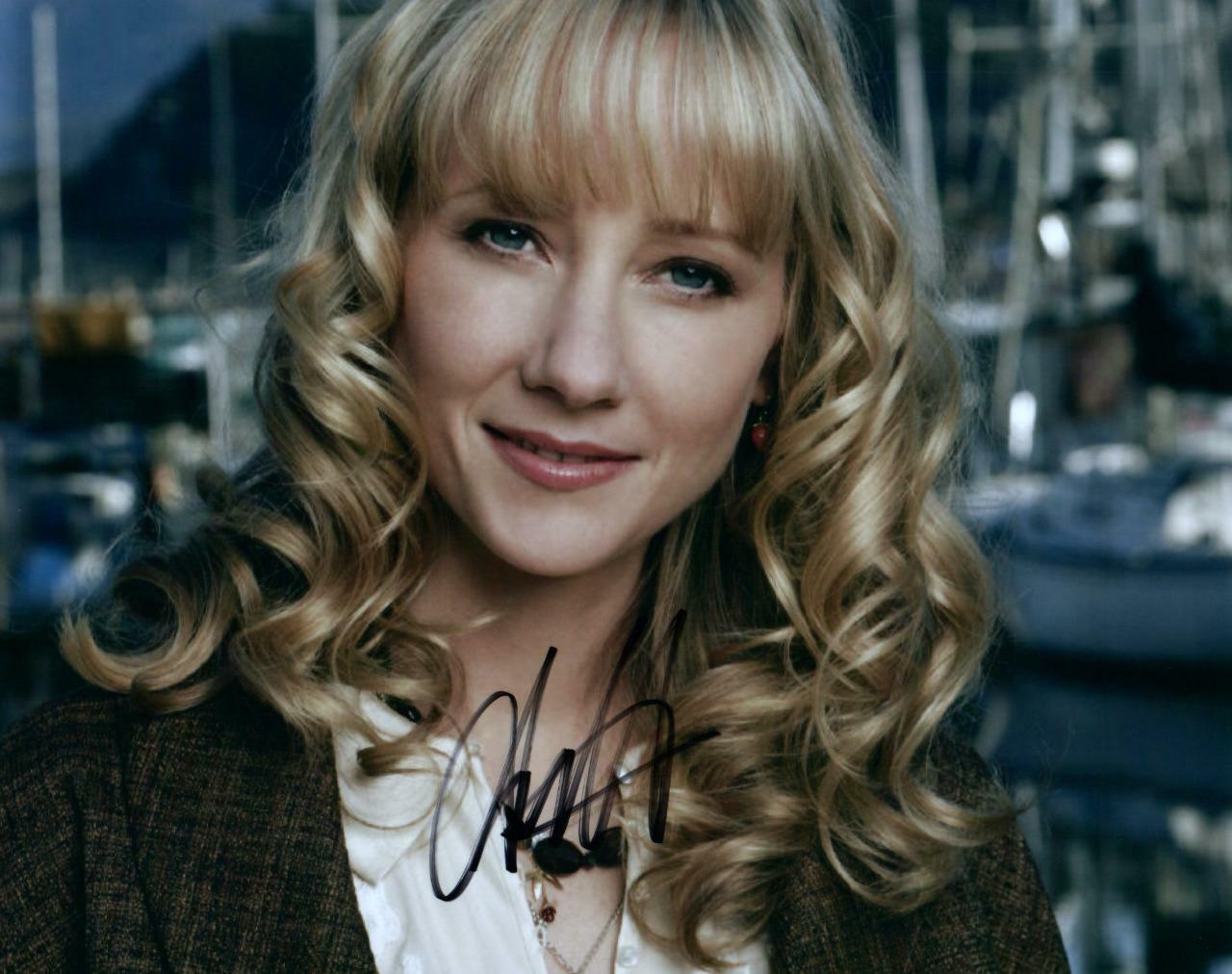 Anne Heche signed 8x10 Photo Poster painting Pic autographed Picture with COA