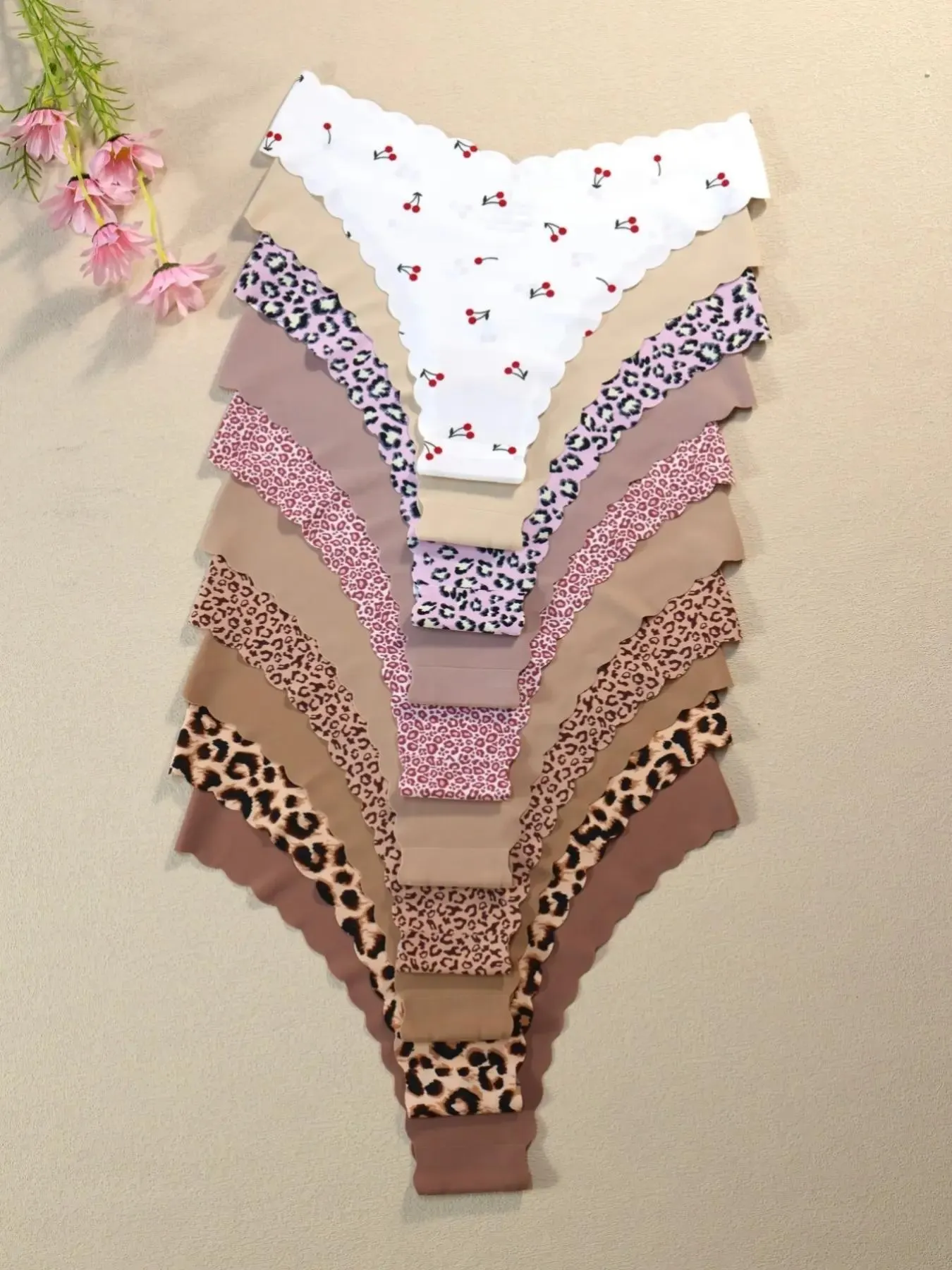Women's Leopard Print Triangle Briefs, Fashion Breathable Underwear, Seamless Comfortable Breathable Underwear, Bohemian Style, All Seasons, Fitted Casual, Breathable Seamless Panties, Leopard Print Panty Women's Leopard Print Triangle Briefs, Fashion Breathable Underwear, Seamless Comfortable Breathable Underwear, Bohemian Style, All Seasons, Fitted Casual, Breathable Seamless Panties, Leopard Print Panty