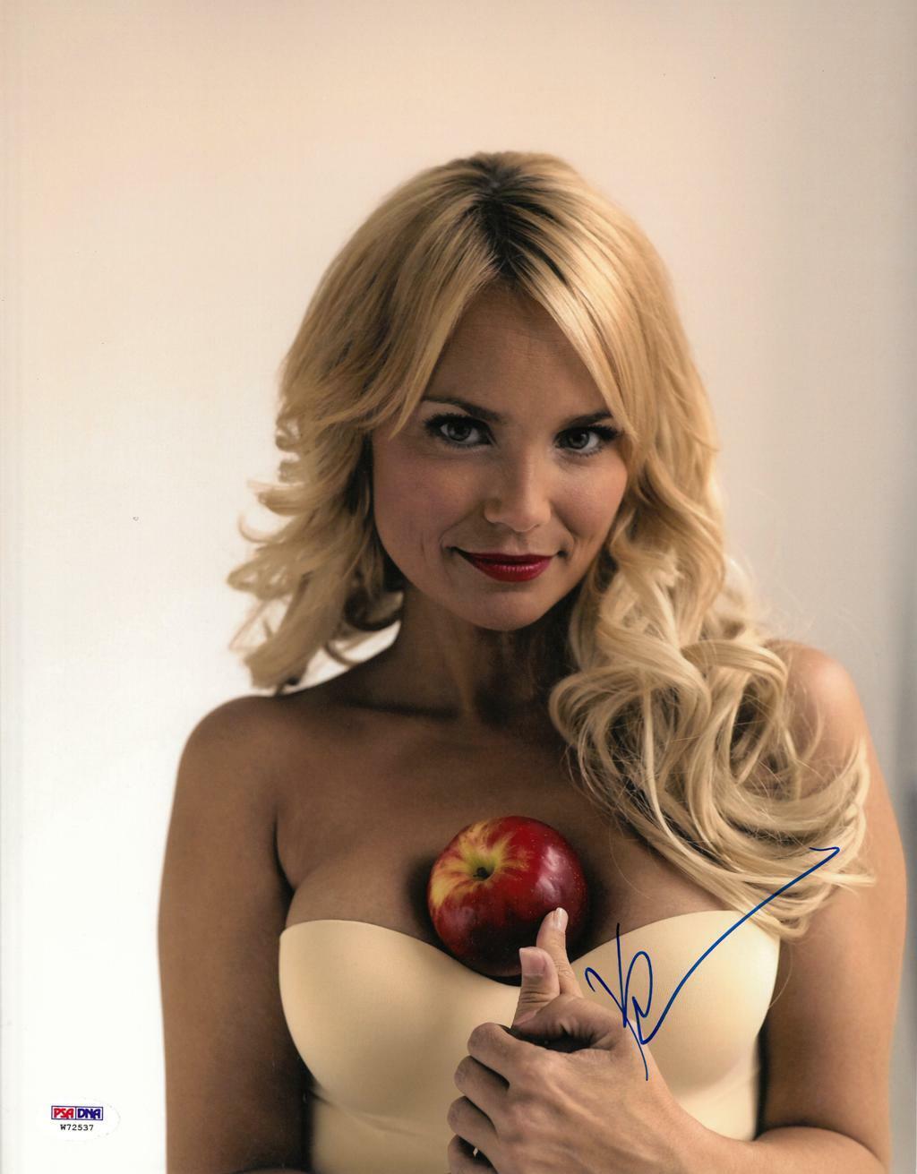 Kristin Chenoweth Signed Authentic Autographed 11x14 Photo Poster painting PSA/DNA #W72537