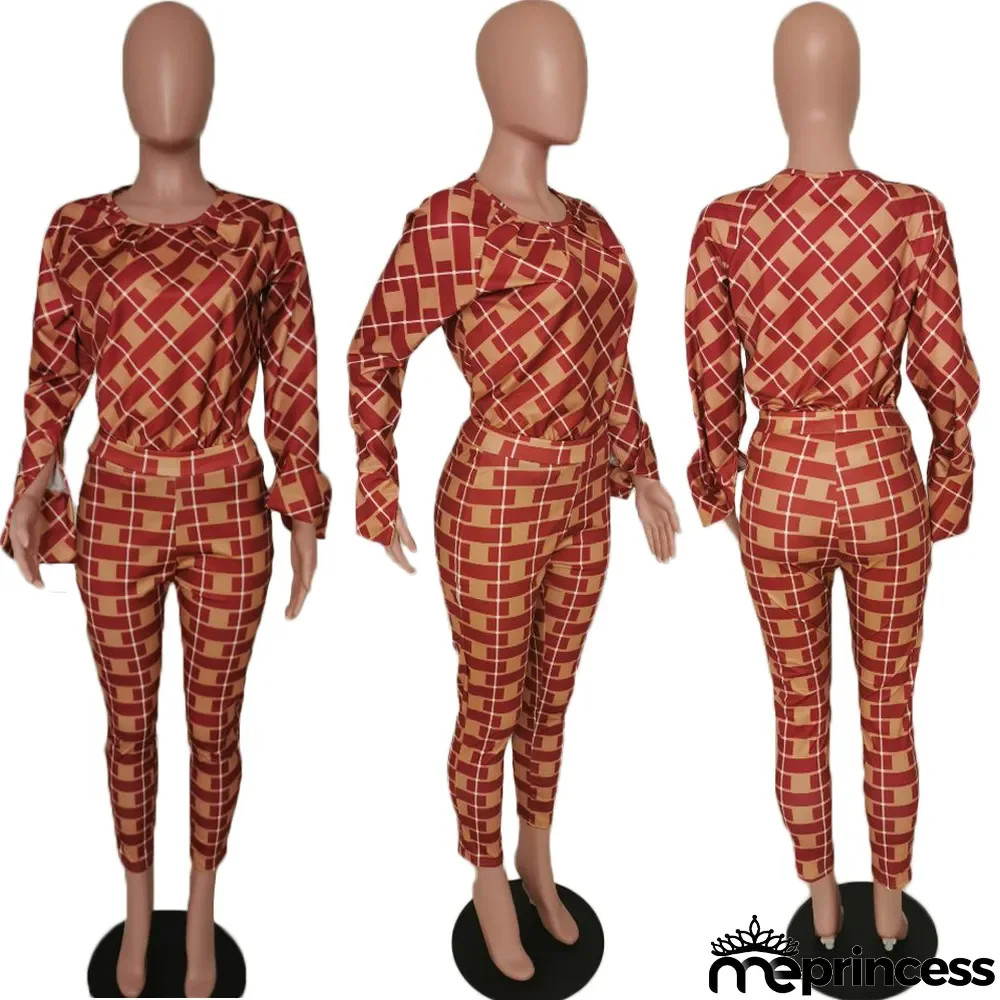 Loose Blouse + Plaid Pants Two-piece Suit