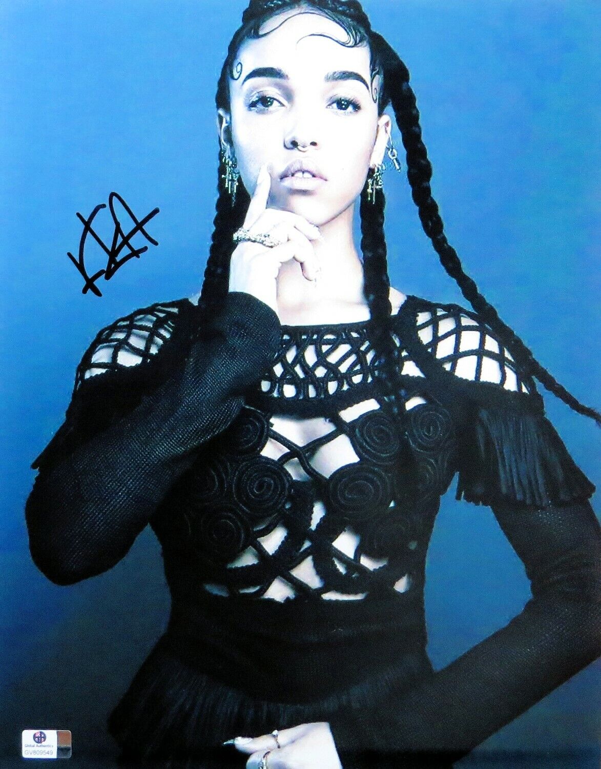 FKA Twigs Signed Autographed 11X14 Photo Poster painting Sexy Pose with Jewelry GV809549