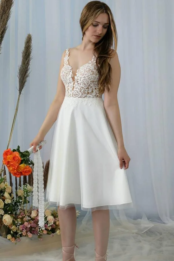 Daisda Classy Knee Length A-line V-neck Wedding Dress With Lace