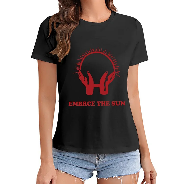 EMBRCE THE SUN T-shirt Women