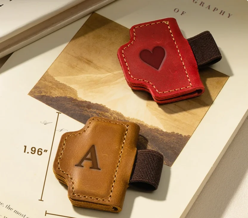 BygoneMark - LAST DAY 70% OFF - Personalized Magnetic Leather Pen Holder Bookmark