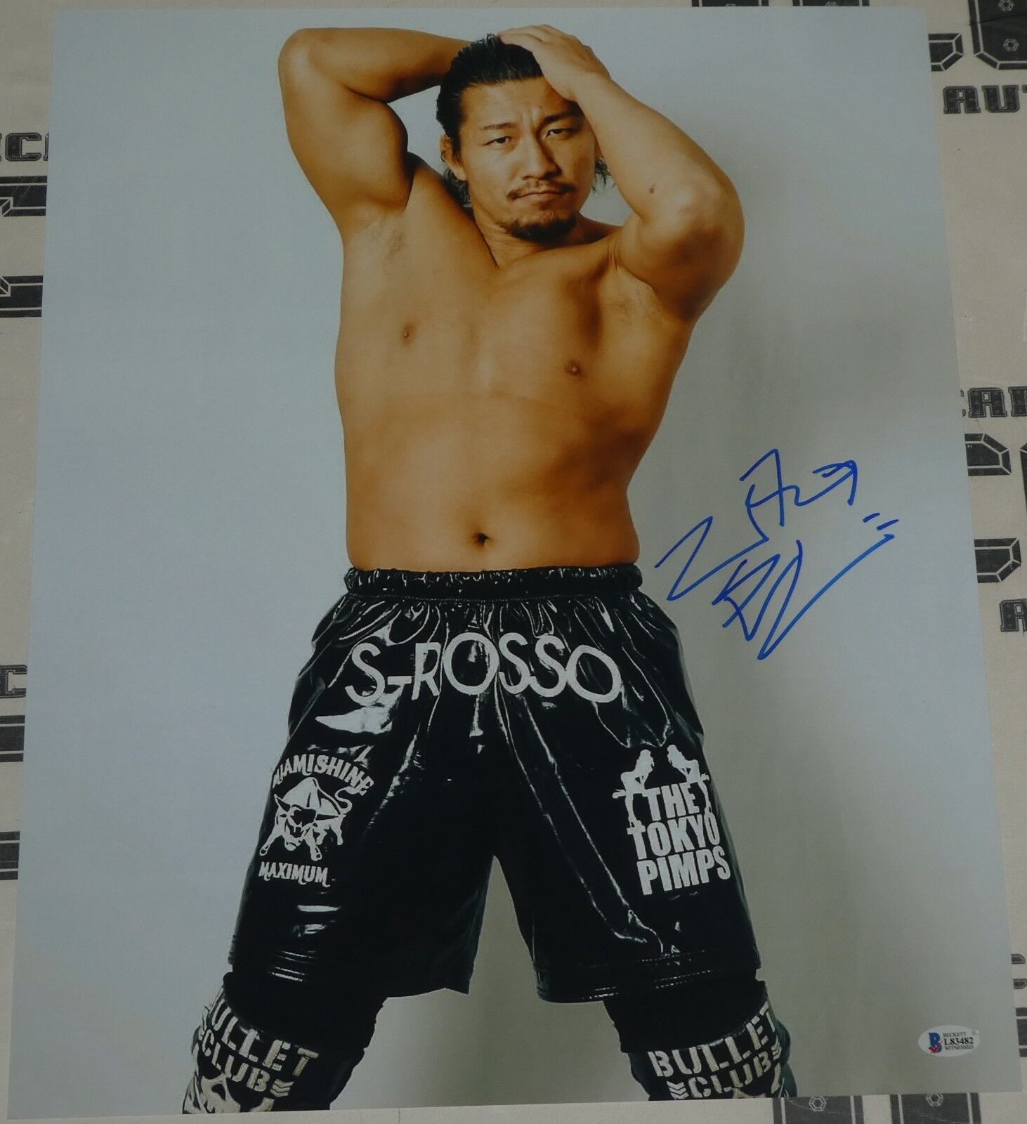 Yujiro Takahashi Signed 16x20 Photo Poster painting BAS COA New Japan Pro Wrestling Bullet Club