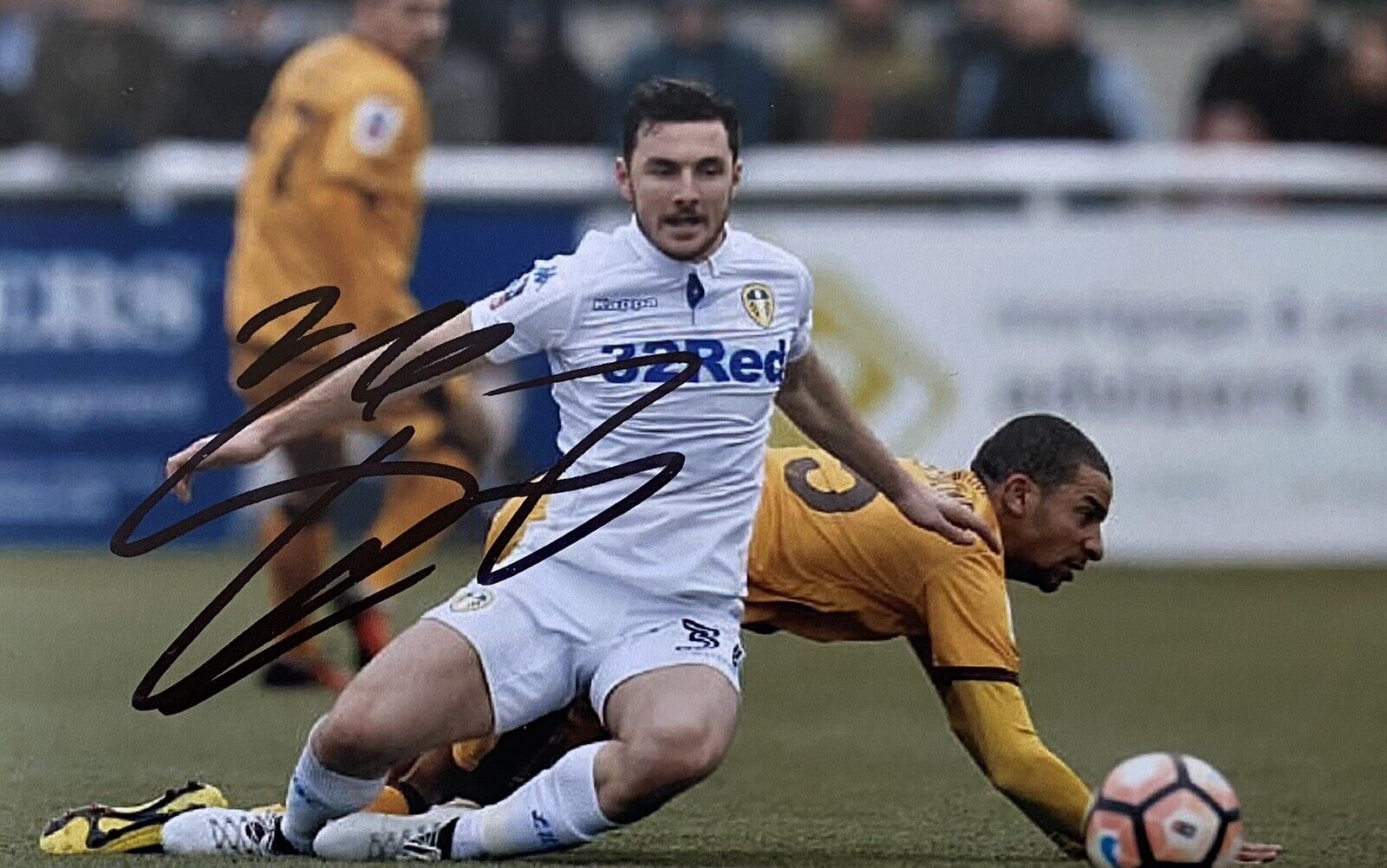 Tommy Coyle Genuine Hand Signed Leeds United 6X4 Photo Poster painting