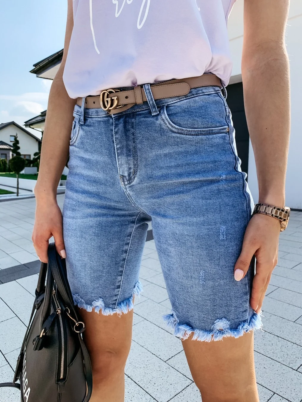 Women's Short Denim Jeans Ripped Five-point Pants