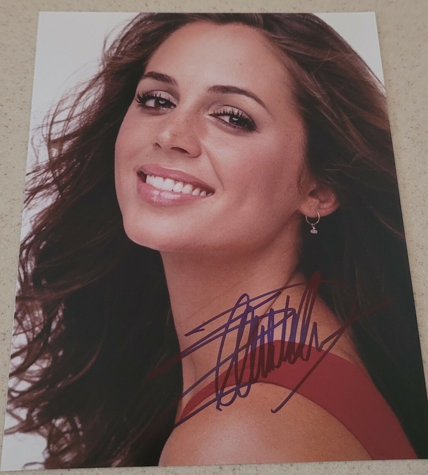 Autographed Eliza Dushku Authentic Signed 8 x10