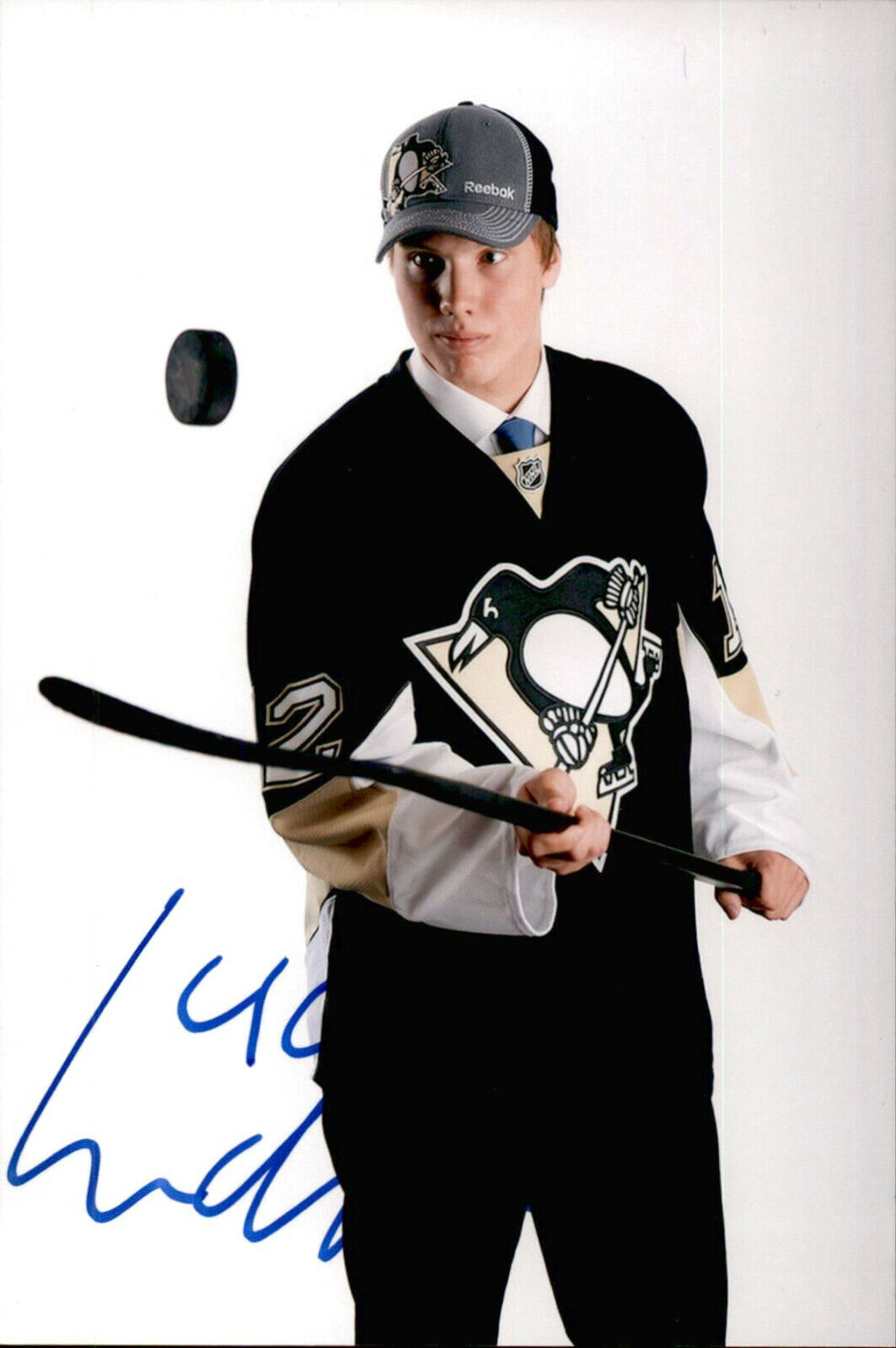 Oskar Sundqvist SIGNED 4x6 Photo Poster painting PITTSBURGH PENGUINS / ST LOUIS BLUES #4