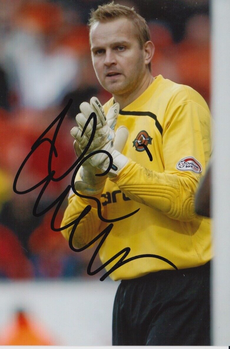 NICKY WEAVER HAND SIGNED 6X4 Photo Poster painting - FOOTBALL AUTOGRAPH - DUNDEE UNITED 1.