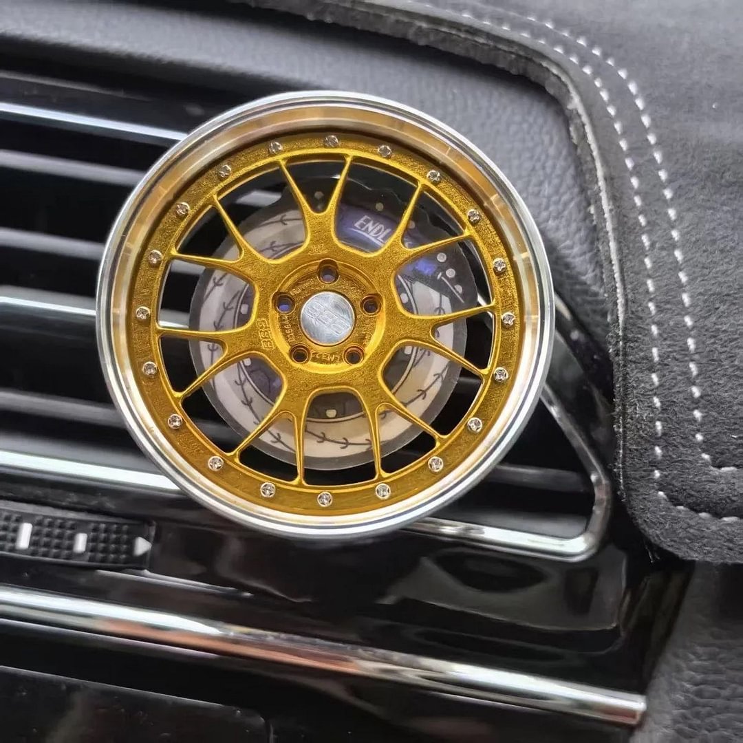 Car-mounted forged aluminum alloy wheel-shaped air freshener (car logo can be customized)