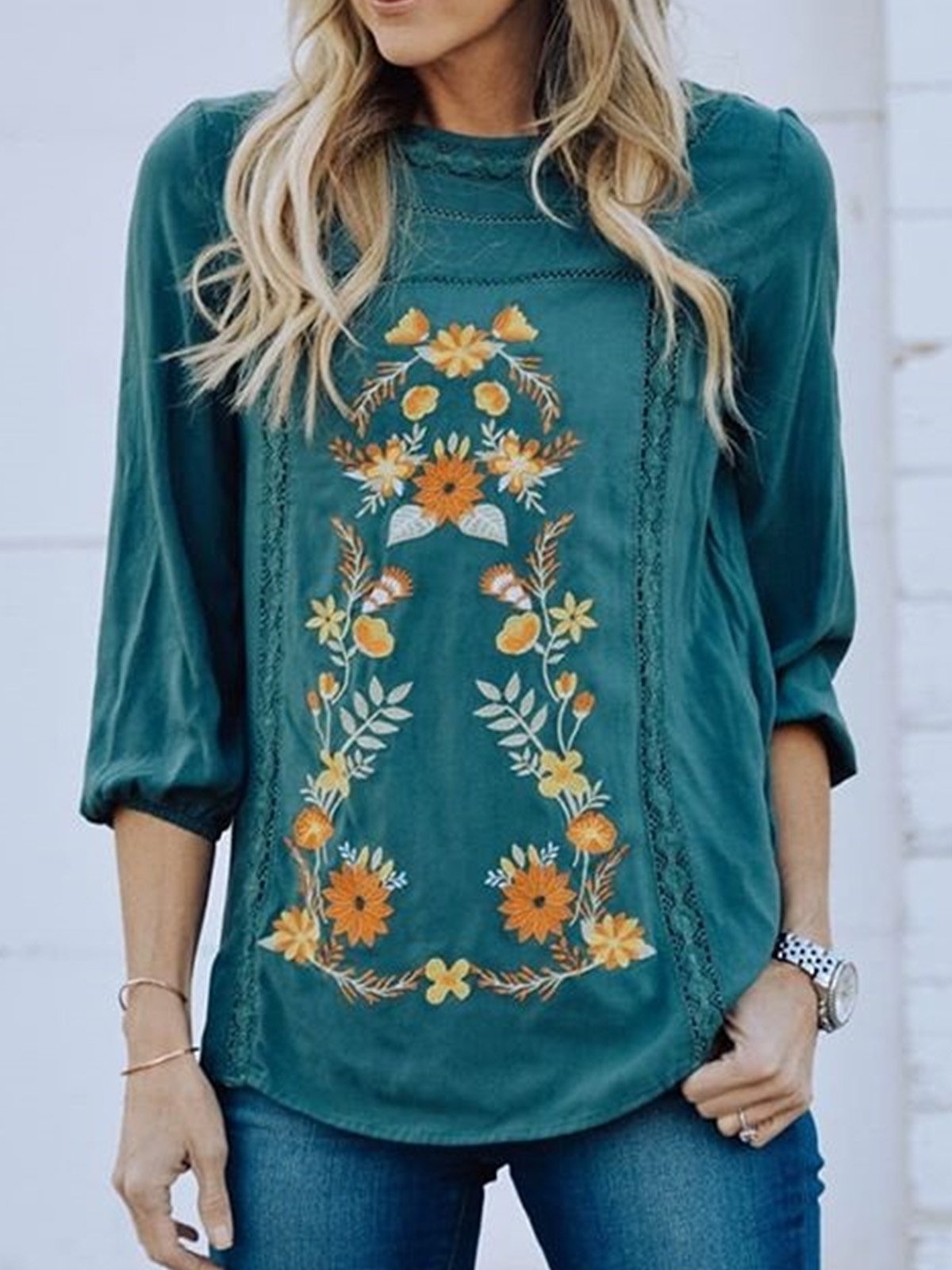 Women Casual Loose Embroidery Tops