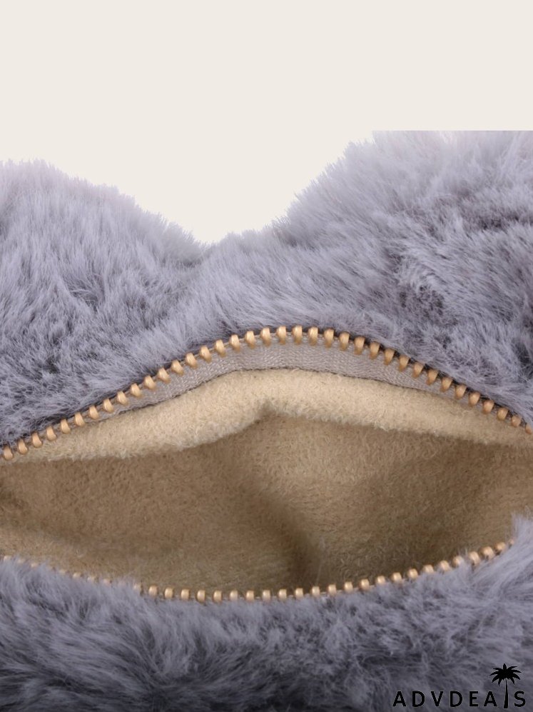 Heart Shaped Fuzzy Chain Bag