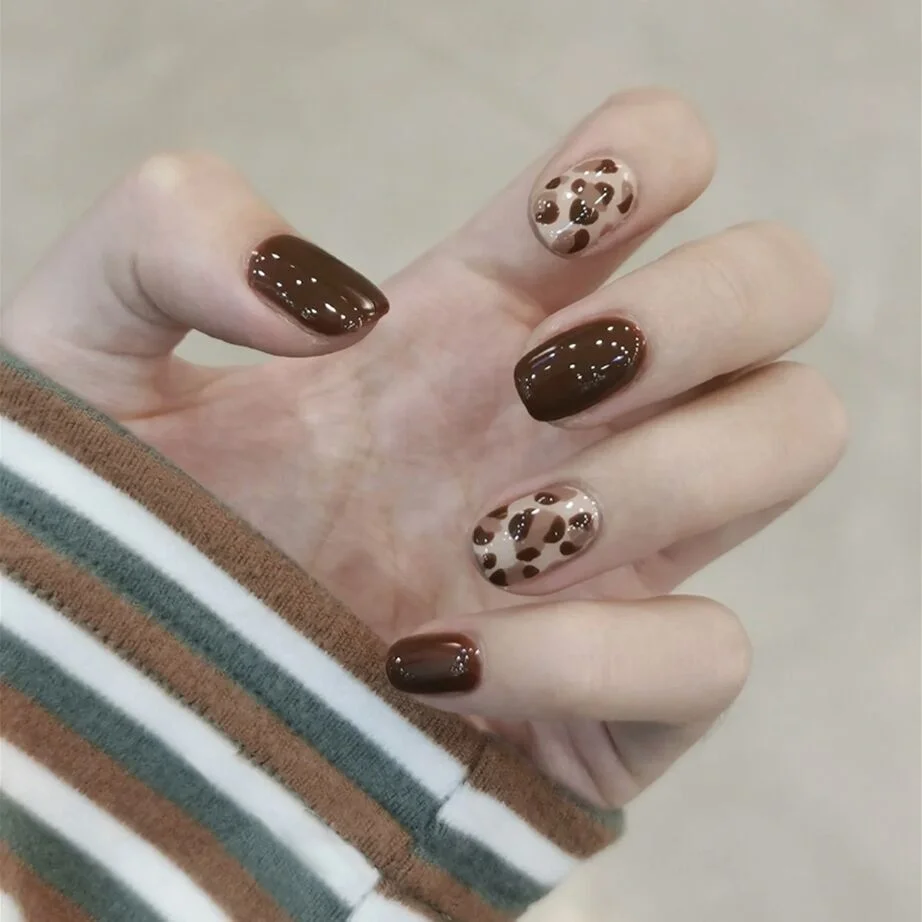 24PCS Rose Pink Color Changing Fake Nails Art Tips Press On False Detachable Full Cover Artificial Nail Art DIY Manicure No Glue-Nail Inspo