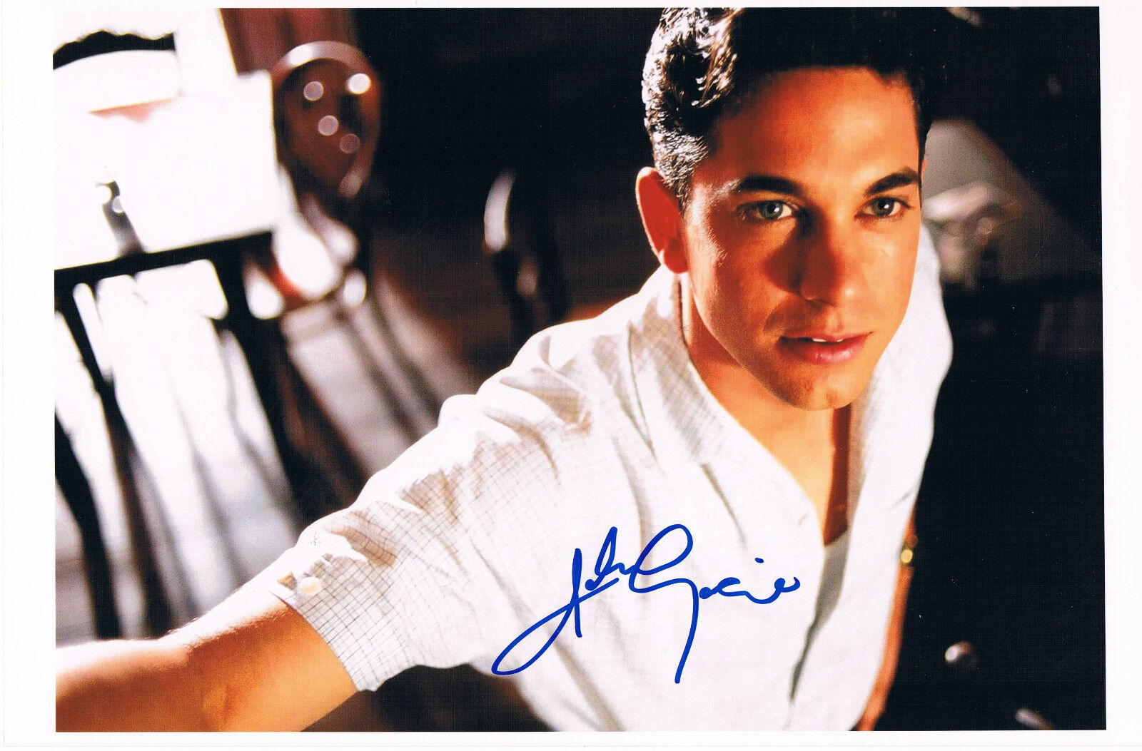 Adam Garcia 1973- genuine autograph 7.5x10.5