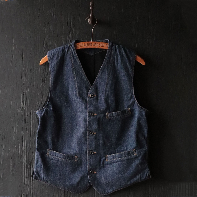 Men's 1920s-inspired Dockery Vest