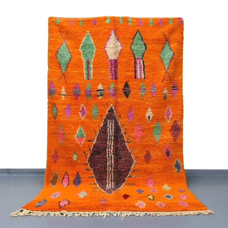Moroccan Vintage Rug 5.5 x 9.4 feet / 168 x 288 cm