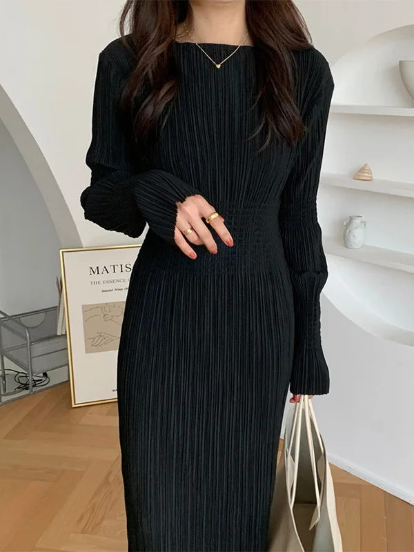 Simple Long Sleeves Black Split-Joint Elasticity Waist Pleated Midi Dress