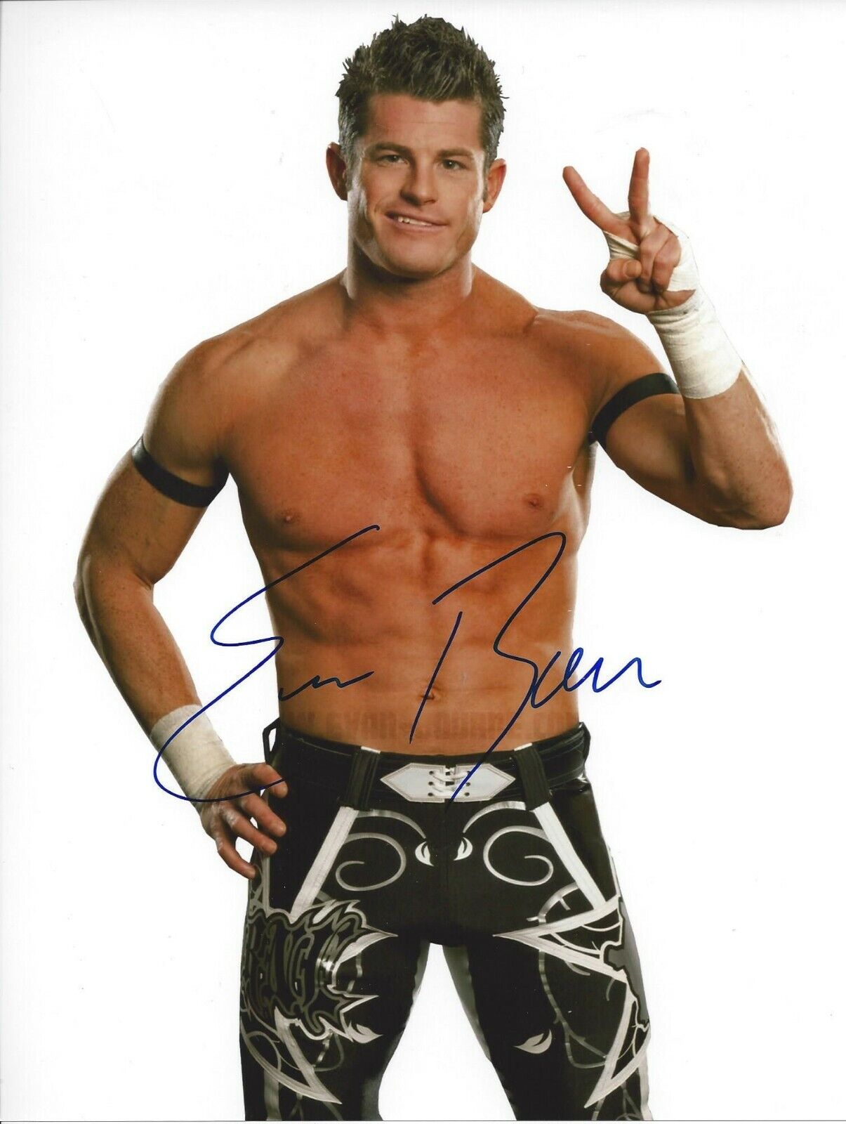 Evan Bourne autographed 8x10  Ship WWE Matt Sydal #2