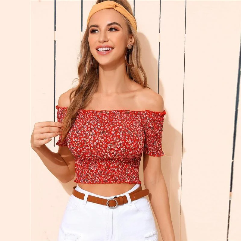 BOHO STYLE RED FLORAL CROP TOP